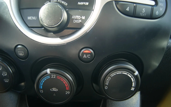 Mazda 2 cena 14900 przebieg: 145852, rok produkcji 2008 z Krynica-Zdrój małe 379